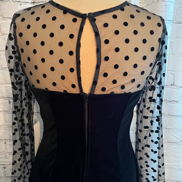 City Vibe NWT Black Velvet Mini Dress with V-Neck and illusion top.  Size L - Picture 5 of 7